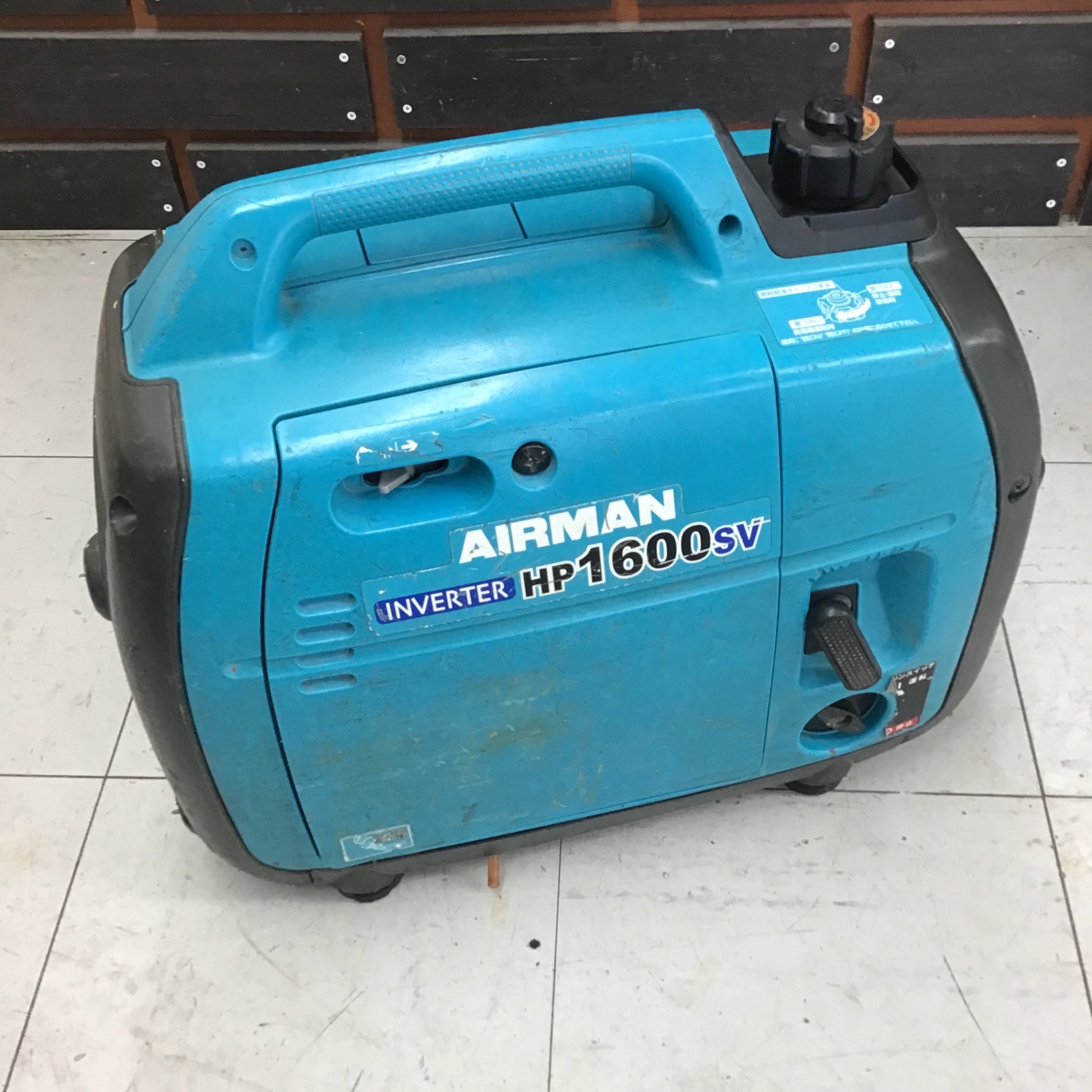 【中古品】◎メンテ済み◎ 北越工業/エアーマン インバーター発電機・HP1600SV 【鴻巣店】