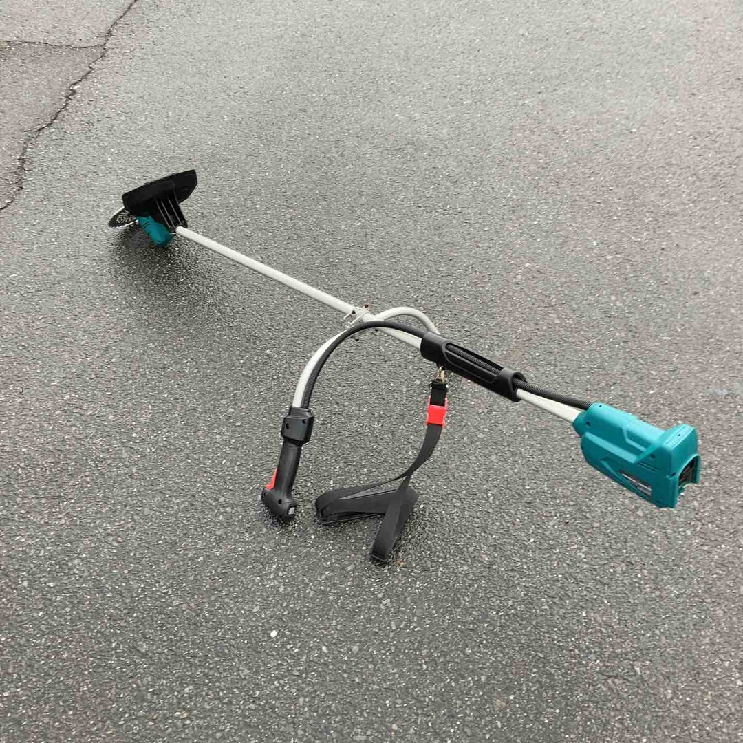 【中古品/店頭受取り限定】マキタ(makita) コードレス刈払機 MUR142UDZ【東大和店】
