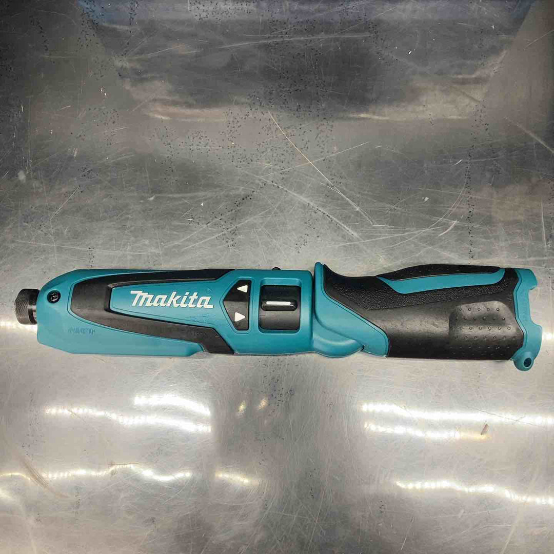 ☆マキタ(makita) コードレスペンインパクトドライバ TD021DSHSP【川越店】