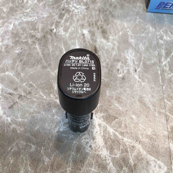 ☆マキタ(makita) コードレスペンインパクトドライバ TD021DSHSP【八潮店】