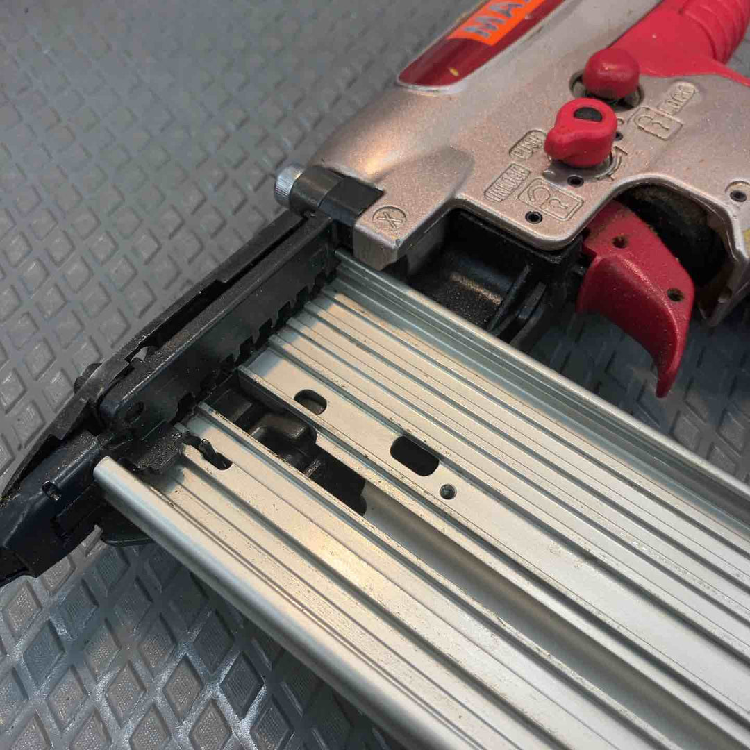 【中古品】マックス(MAX) 高圧フィニッシュネイラ HA-55SF1(D)【所沢店】