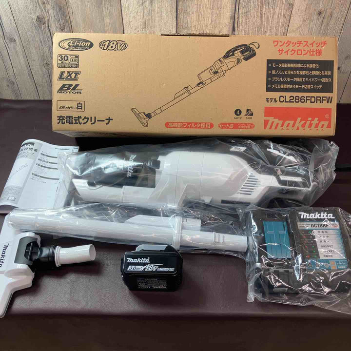 【未使用(店頭展示品)】★マキタ(makita) コードレスクリーナー CL286FDRFW【東大和店】