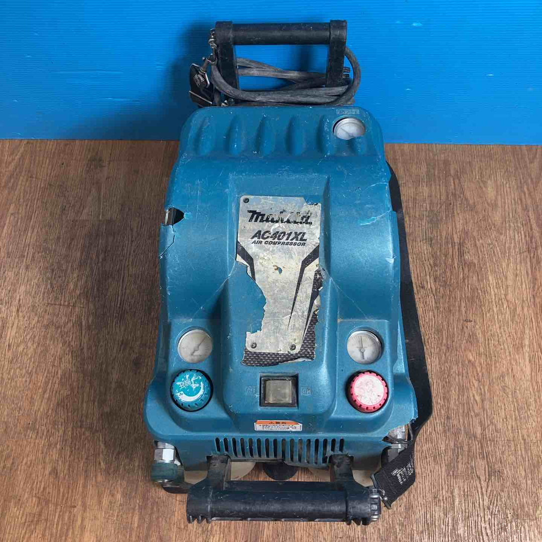 ★マキタ(makita) エアコンプレッサー AC401XL【岩槻店】