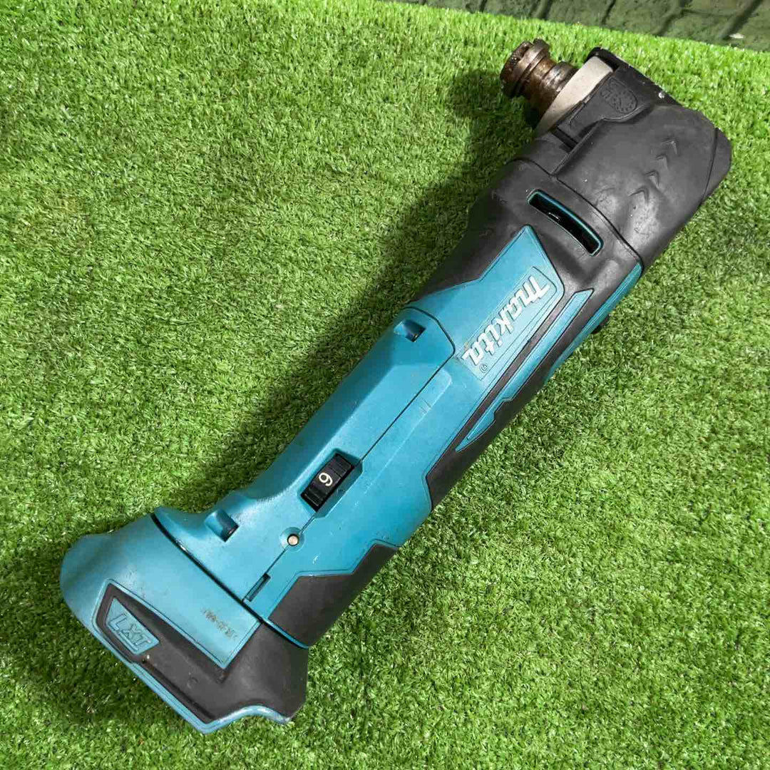 ◇マキタ Makita 18V 充電式マルチツール 本体のみ XMT03Z 18V 動作確認済み 保証無し【川口店】