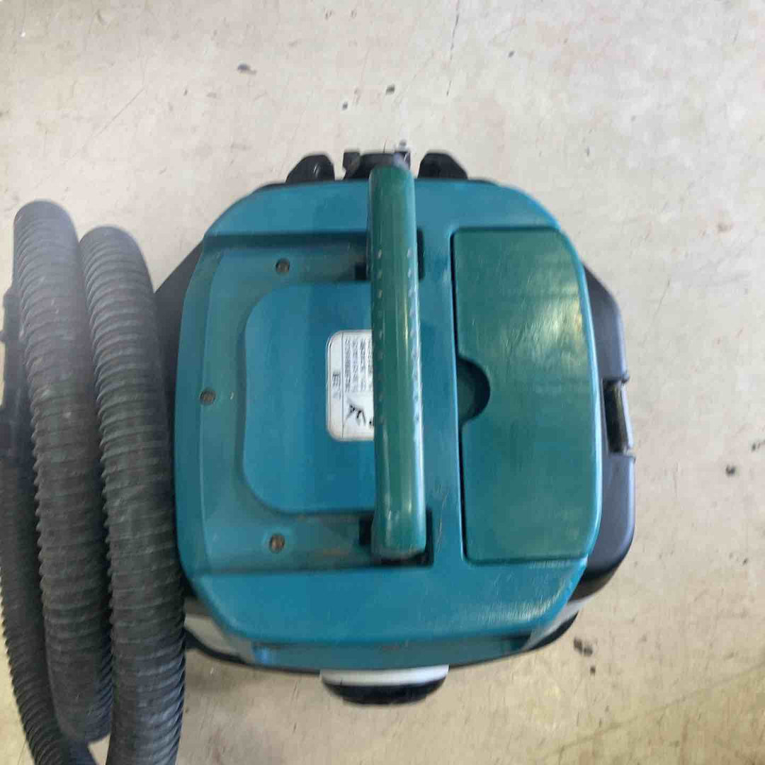 【店頭受取り限定】◇マキタ(makita) 集じん機 乾湿両用 25L 438【町田店】