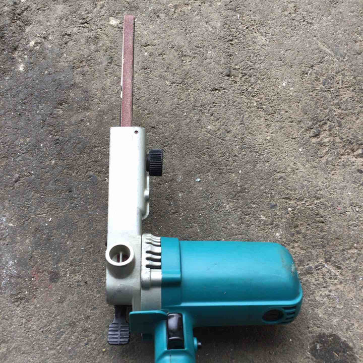 【中古品】 マキタ/makita ベルトサンダー・9032 【桶川店】