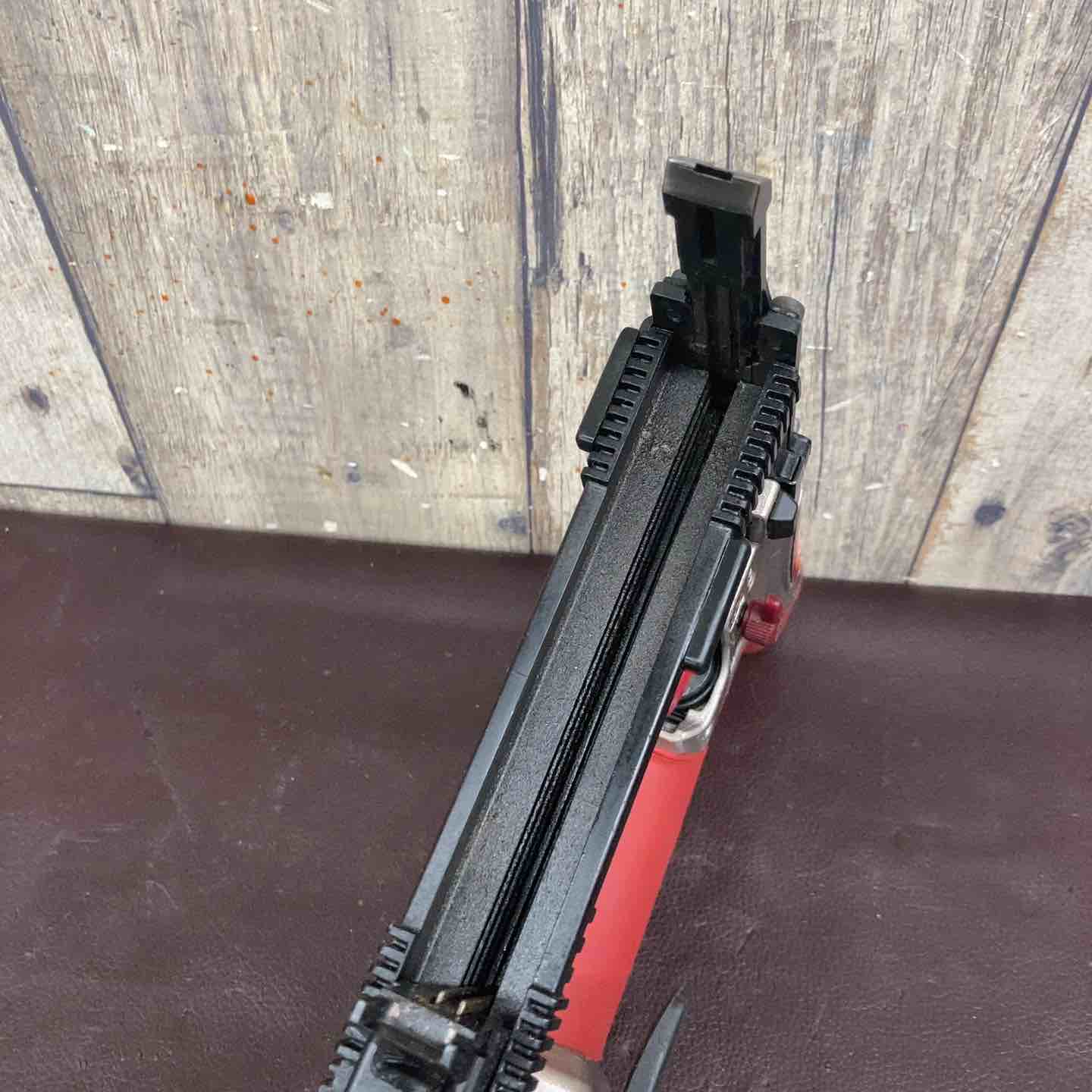 中古品】マックス(MAX) 高圧フロアタッカ HA-38F1/438MAフロア 4MA