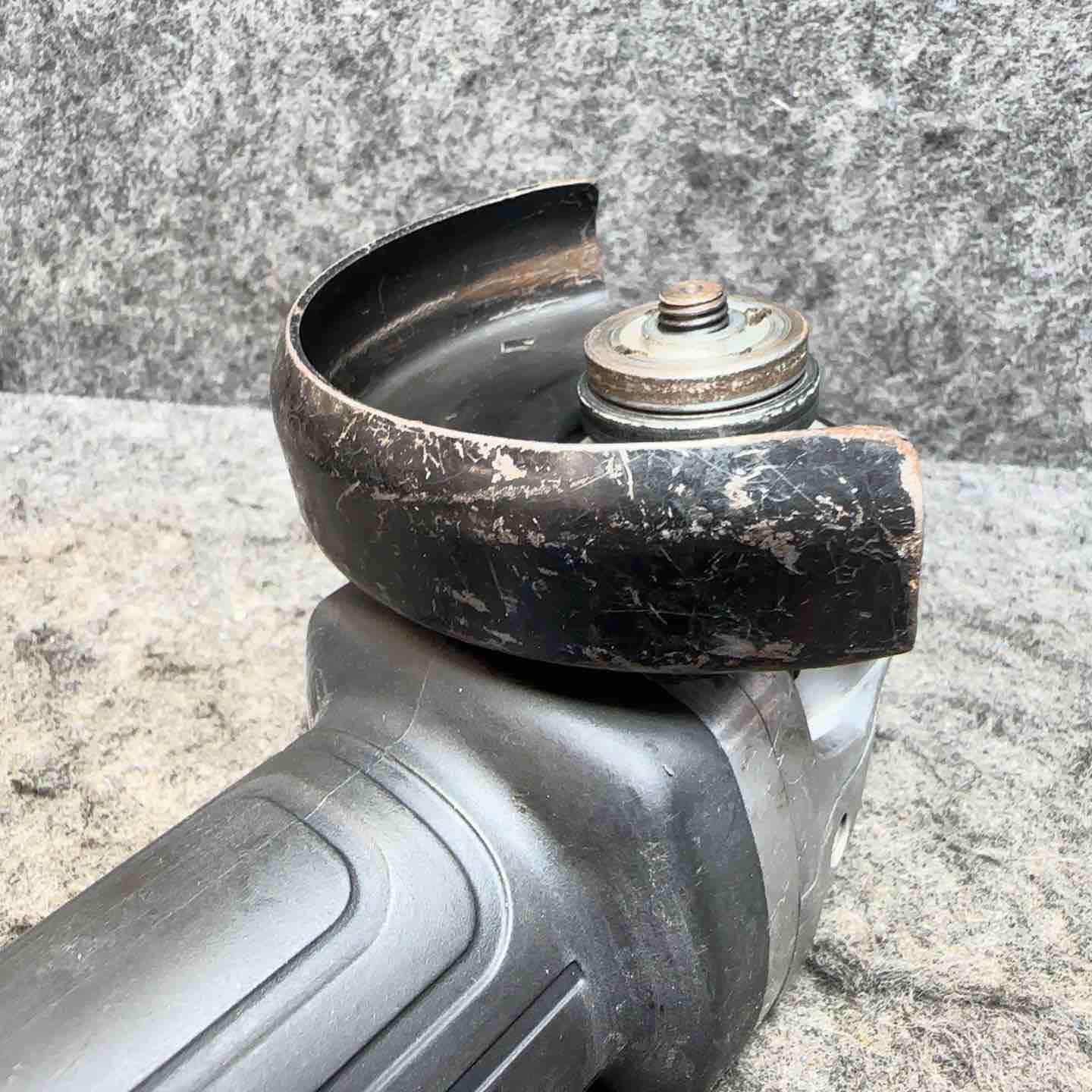マキタ(makita) 100mmディスクグラインダ 9539B【桶川店】 – アクト