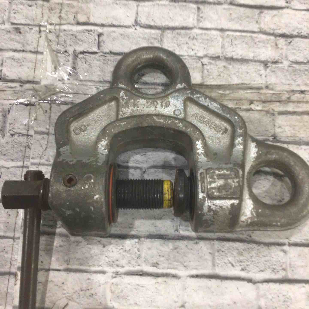 ★イーグル 全方向ねじ式クランプ SBB-1【川口店】