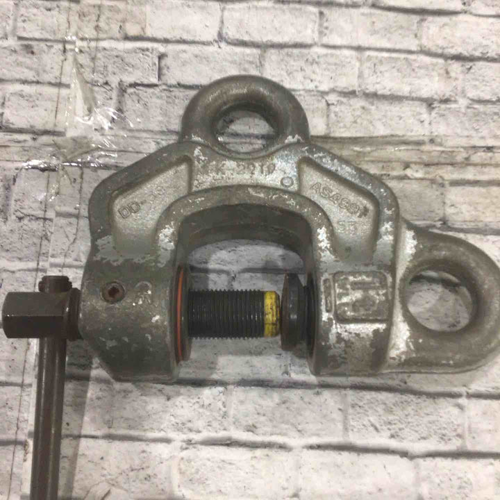 ★イーグル 全方向ねじ式クランプ SBB-1【川口店】