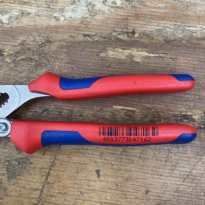 ▼クニペックス(KNIPEX) プライヤーレンチ 8605-180 コンフォートグリップ 削れ跡あり【柏店】