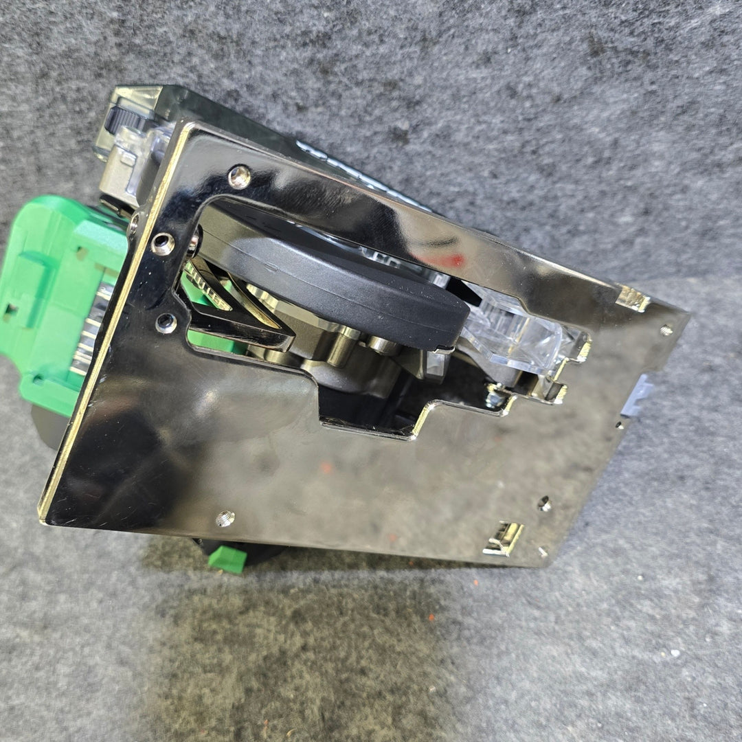 【未使用品・セットバラシ品、元箱無し】ハイコーキ(HIKOKI ※旧:日立工機) コードレスマルノコ C3605DYC(NN)【桶川店】