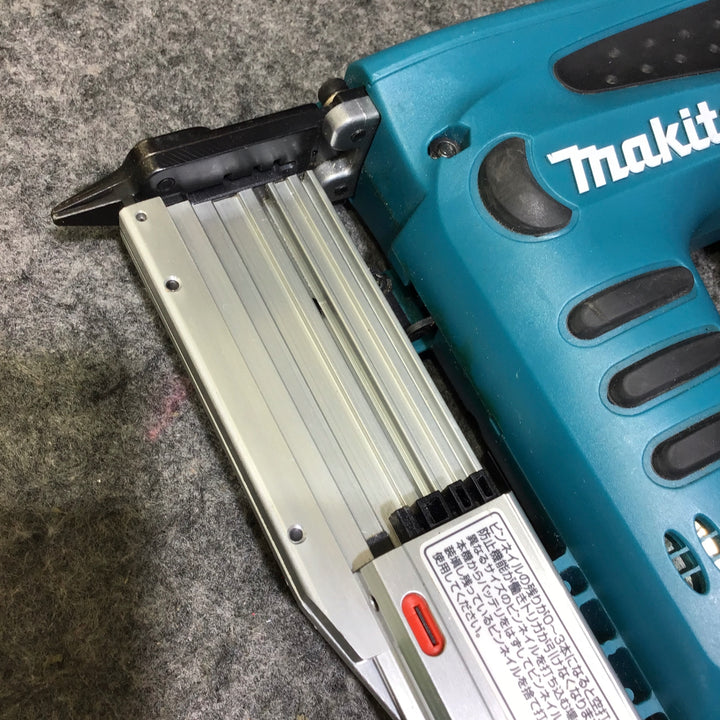 〇マキタ(makita) コードレスピンネイラ PT350DZK【桶川店】