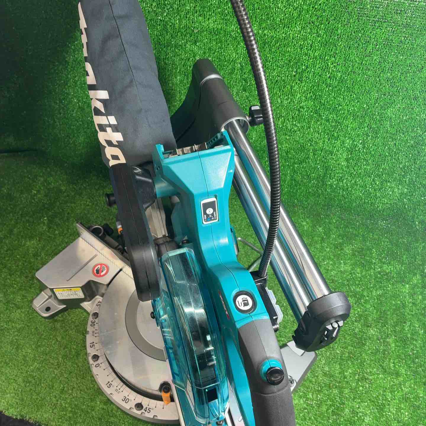 マキタ(makita) コードレススライドマルノコLS009GZ【藤沢店