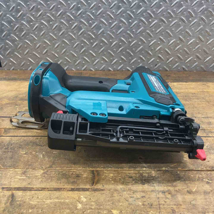★マキタ(makita) コードレスピンネイラ PT352DZK【所沢店】