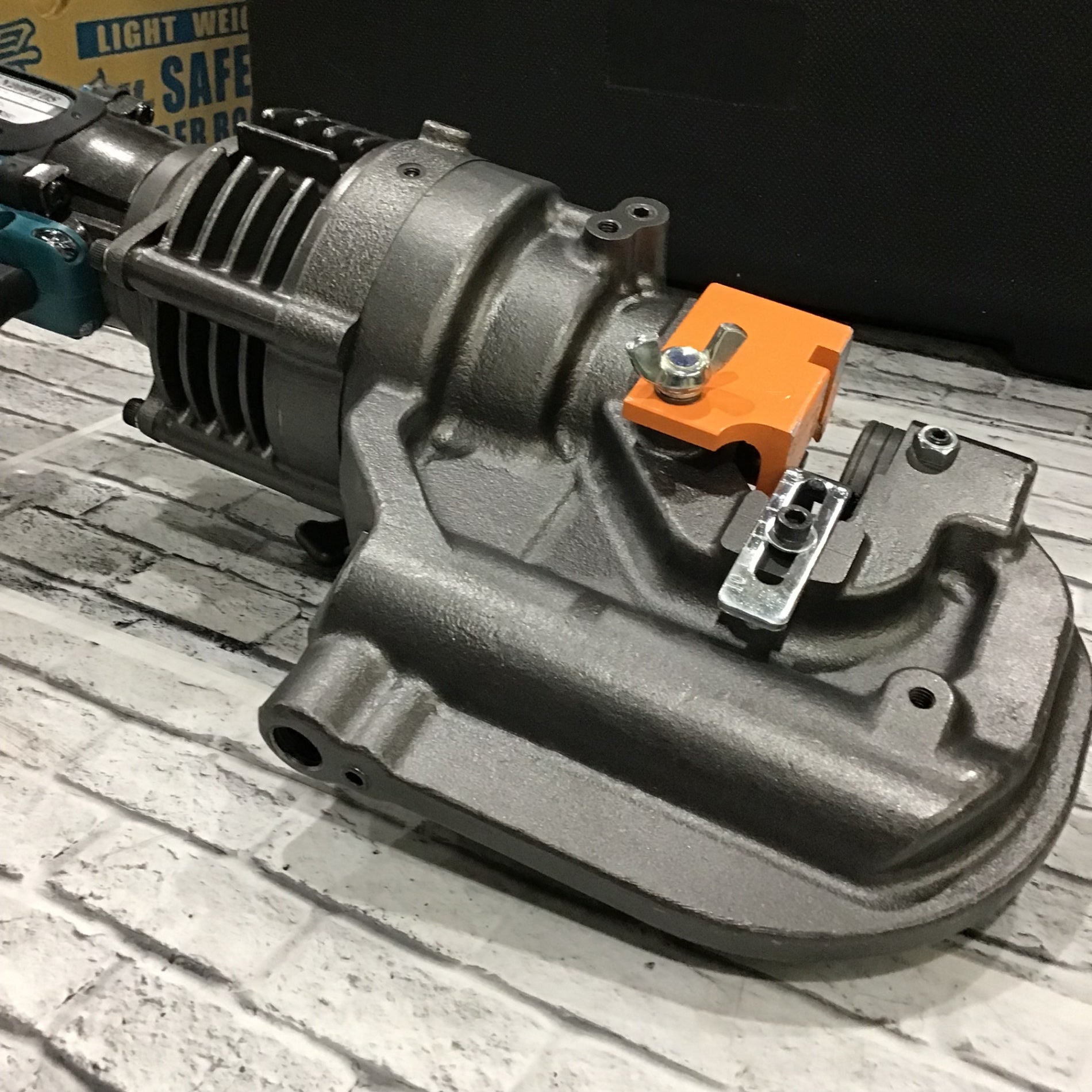 オグラ Ogura N209WDS コードレス油圧式パンチャー 18V【市川行徳店】【店頭取引限定】【未使用】管理番号：IT2GRJEBCFYQ オグラ(Ogura）18V 充電式油圧パンチャー N209WDS バッテリー 充電器