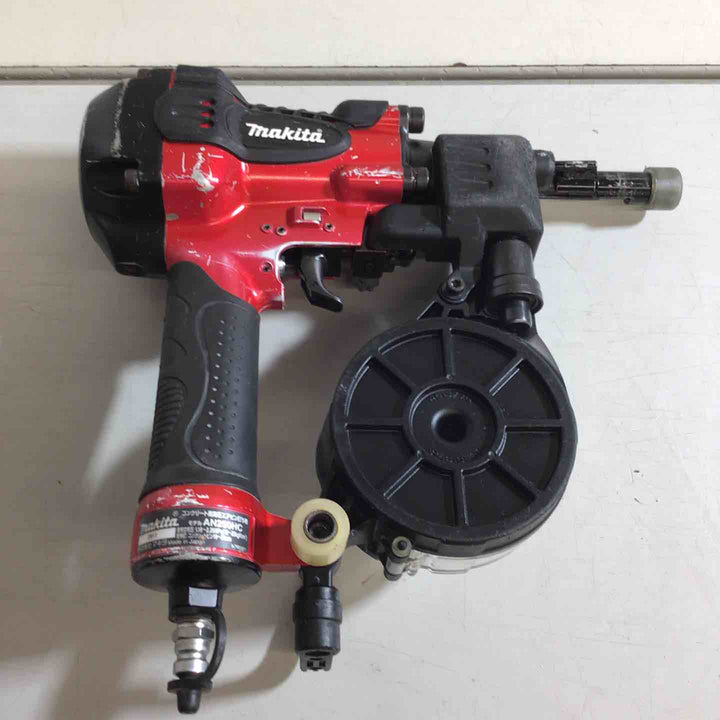 ★マキタ(makita) 高圧エア釘打ち機 AN250HC【戸田店】