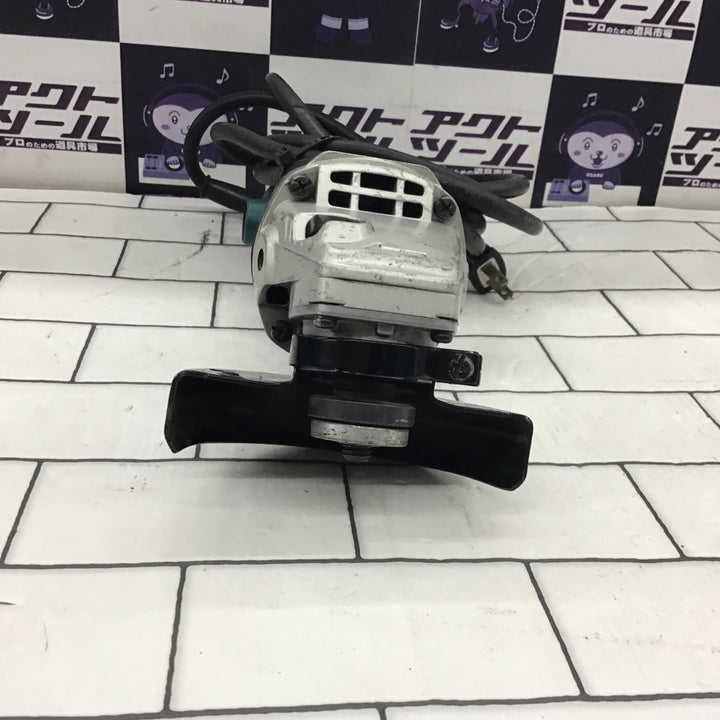 ○マキタ(makita) 100mmディスクグラインダ ボディ角度15°  9533BH【所沢店】