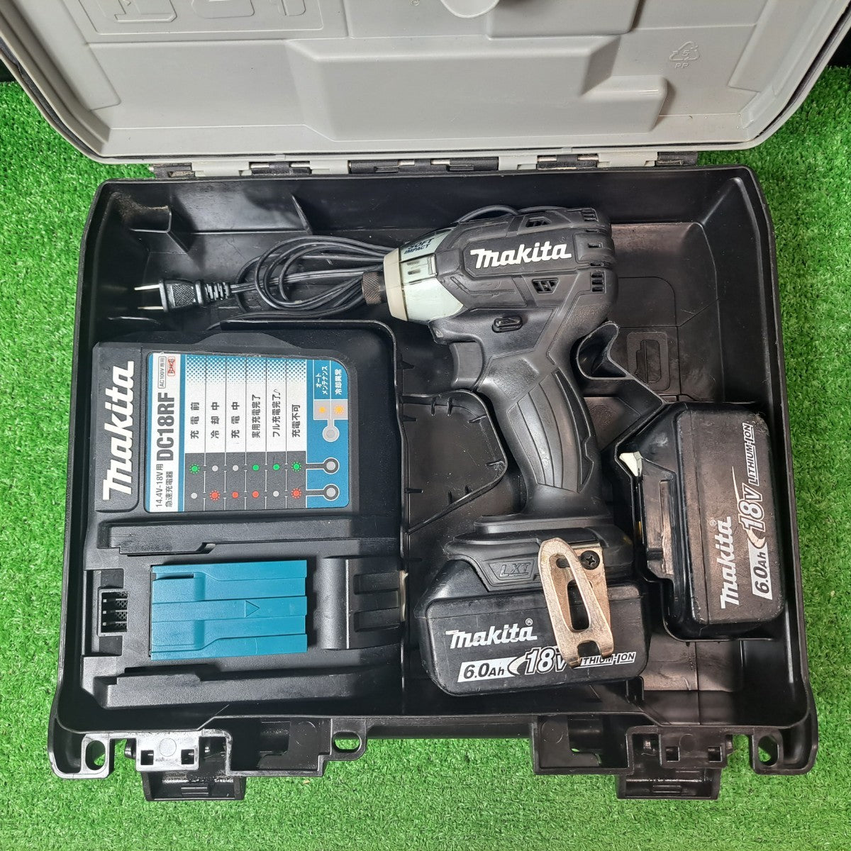 マキタインパクトTD171DGX 18V 6.0Ah 値下げコメントやめて! マキタインパクトTD171DGX 18V 6.0Ah 値下げコメントやめて!