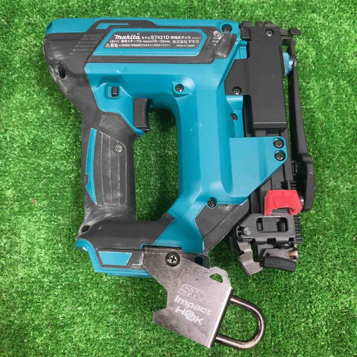 ★マキタ(makita) コードレスタッカー ST421DZK【草加店】