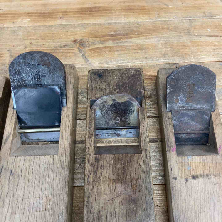 【中古品】 秀童・秀正・長光・千代・富鶴 鉋5点セット  鉋 かんな カンナ 和工具 大工道具 鑿 のみ 鋸 のこ 【東大和店】