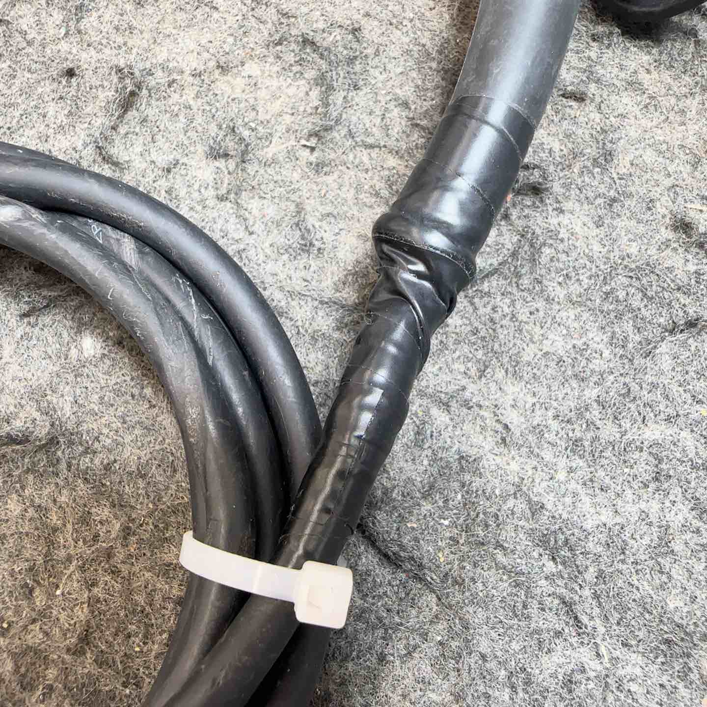 マキタ(makita) 100mmディスクグラインダ 9539B【桶川店】 – アクト