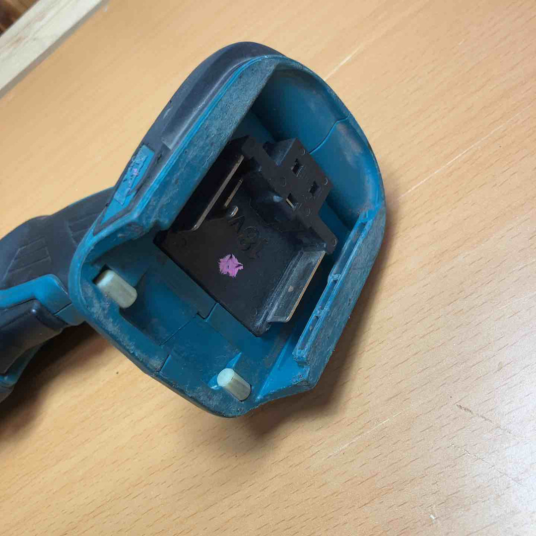 ★マキタ(makita) コードレスレシプロソー JR184DZ【越谷店】