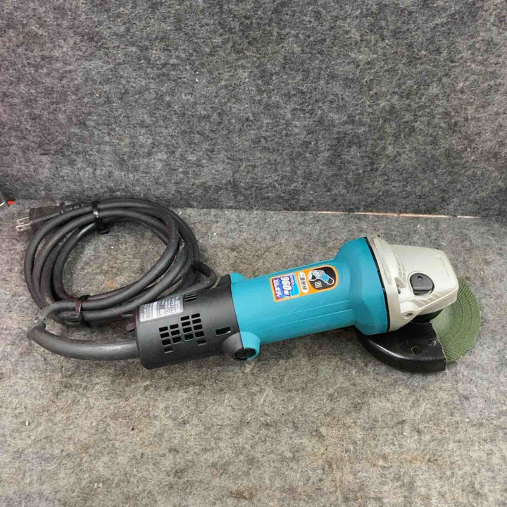 ☆マキタ(makita) 100mmディスクグラインダ 9533B【鴻巣店】