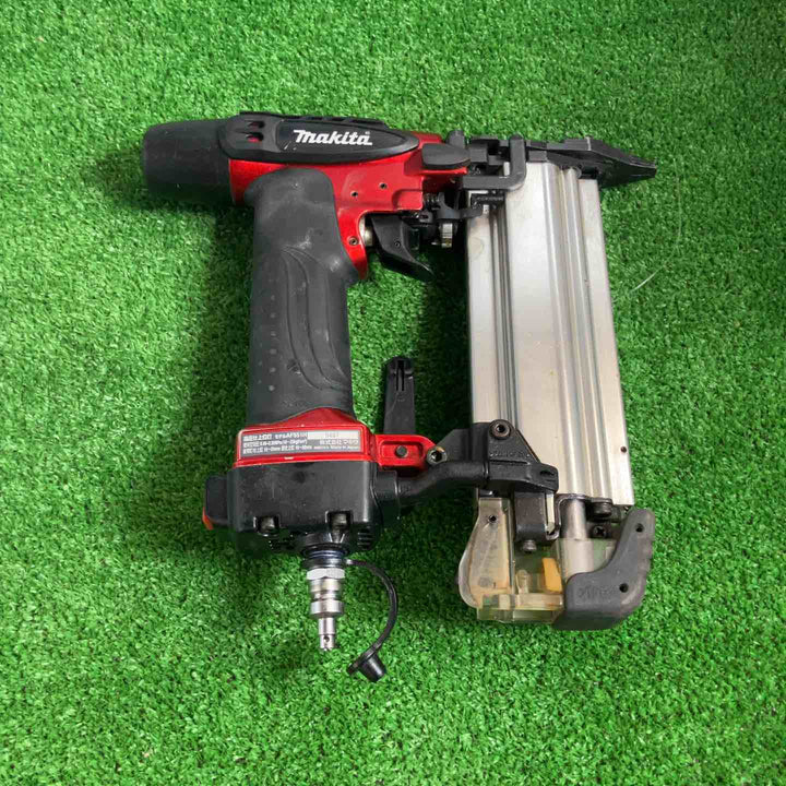 ★マキタ(makita) 高圧フィニッシュネイラ AF551H【草加店】