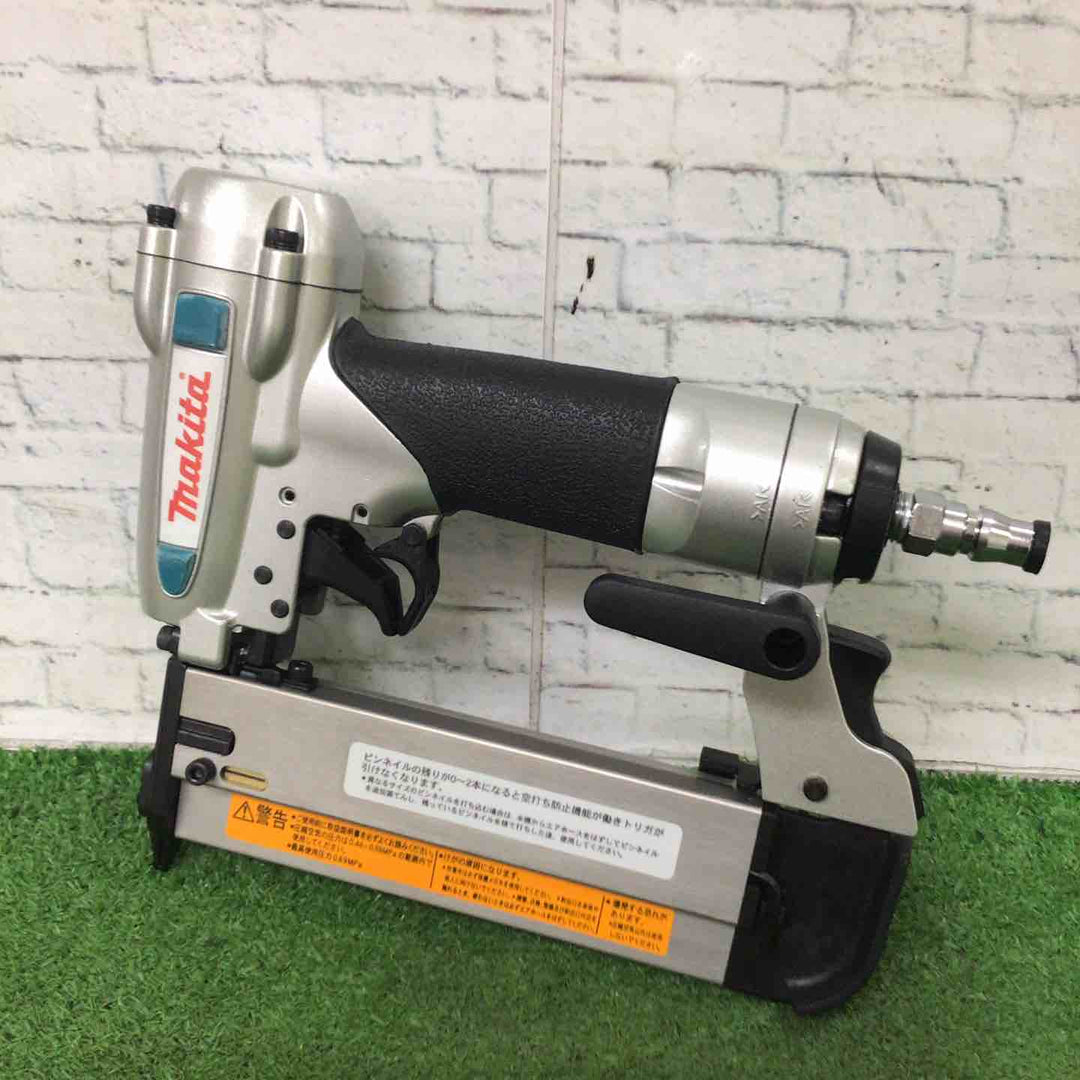 ★マキタ(makita) 常圧ピンネイラ AF351【町田店】