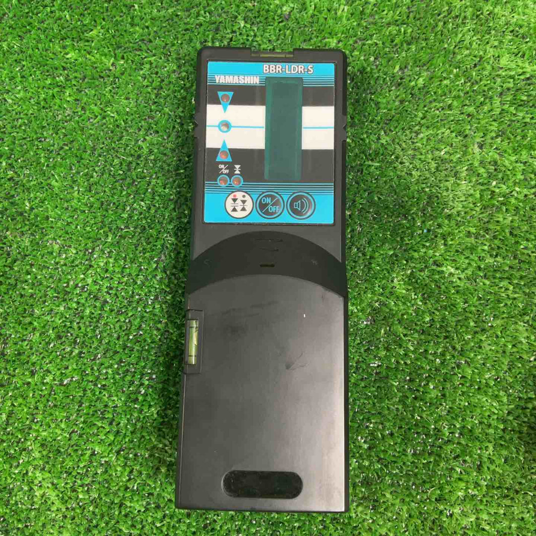 ◇山真製鋸 電子整準式レーザー墨出し器 LDR-9s【草加店】