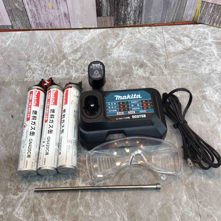 ★マキタ(makita) コードレスコンクリート用ガスピン打ち機 GN420C【八潮店】
