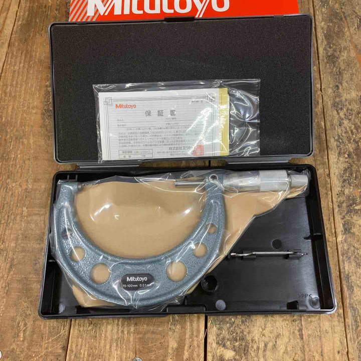 ◇ミツトヨ(Mitutoyo) 外側マイクロメーター OM-100 (103-140)【所沢店】