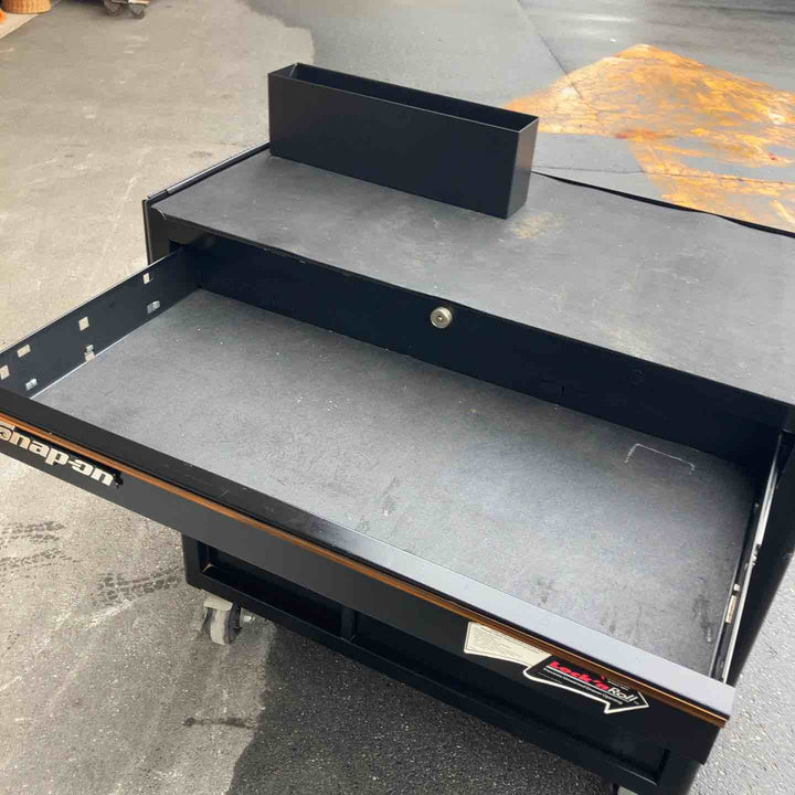 【中古品・店頭受取り限定】 スナップオン/Snap-on ・7段ロールキャブ/ブラック KRA2212AKPOT 【桶川店】