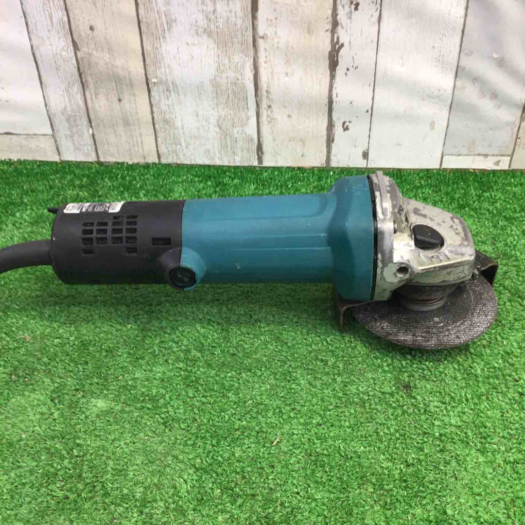 ☆マキタ(makita) 100mmディスクグラインダ 9533B【町田店】