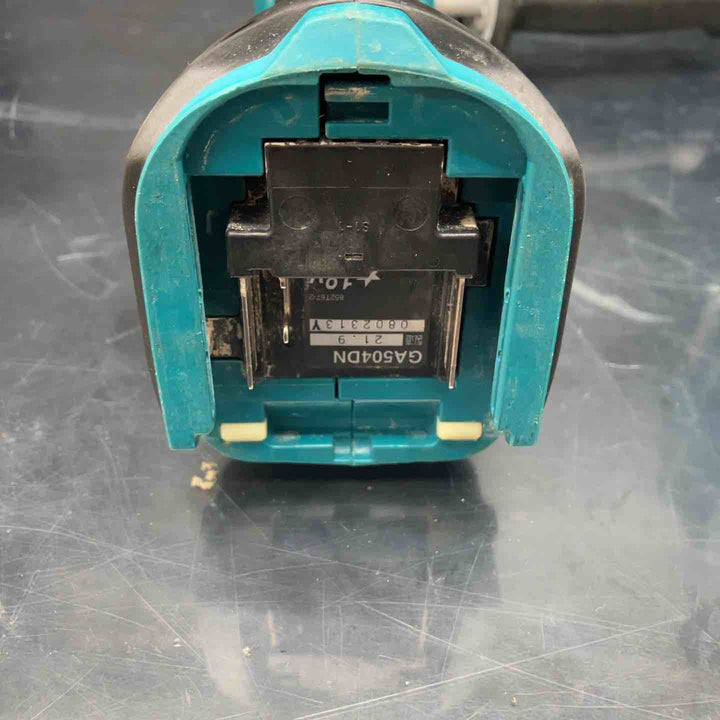 ★マキタ(makita) 125mmコードレスディスクグラインダー GA504DRGXN【川越店】