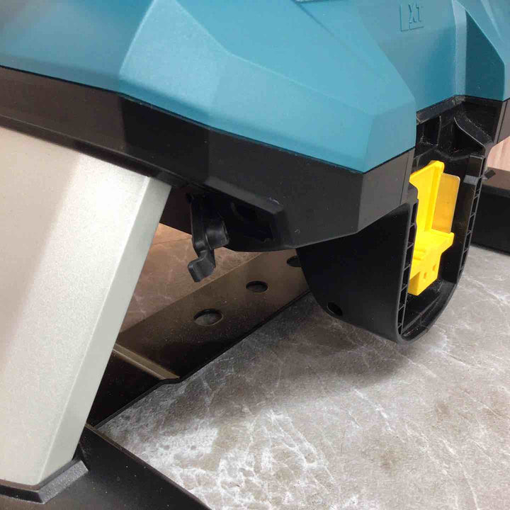 ◇マキタ(makita) コードレスファン CF301DZ【八潮店】