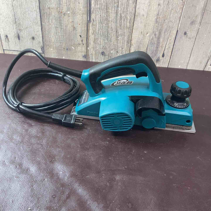 【中古品】マキタ(makita) 電気カンナ KP0800A【東大和店】