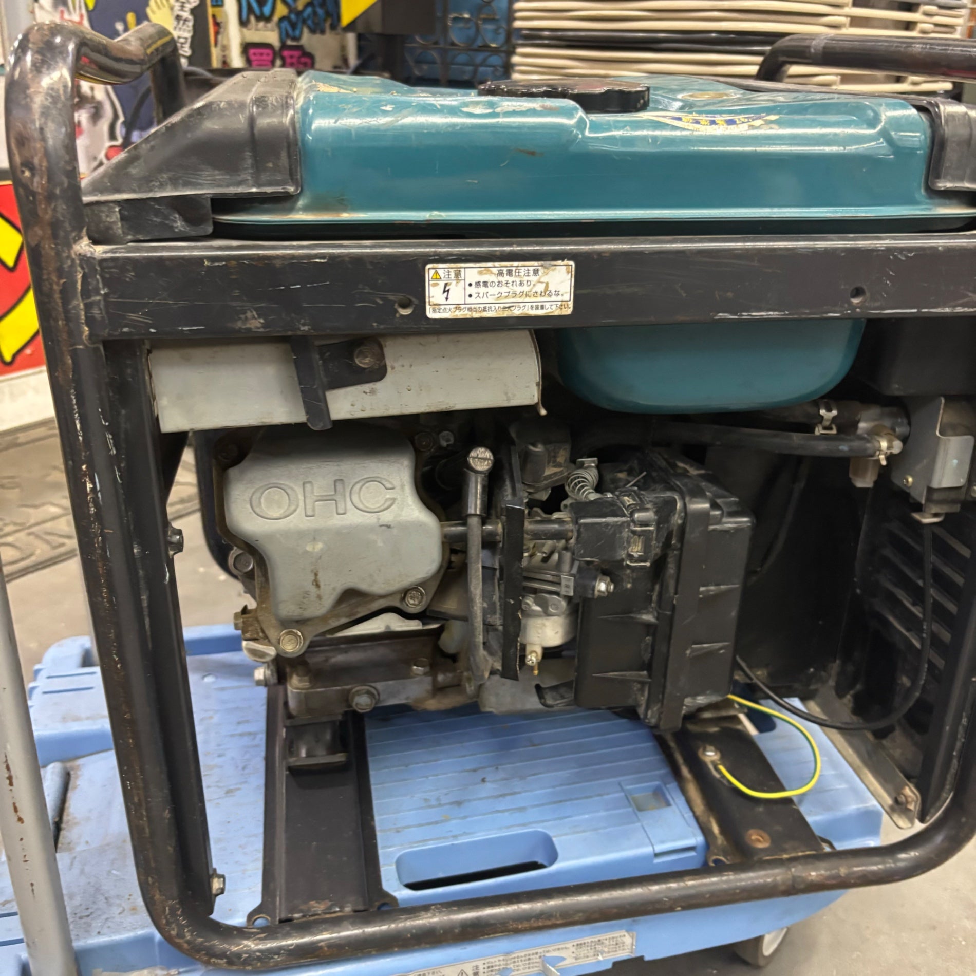 マキタ makita G250I インバーター発電機【市川行徳店】【店頭取引限定】【ジャンク】管理番号：ITC4S5K2U094 G250I | インバータ発電機 G250I ｲﾝﾊﾞｰﾀﾊﾂﾃﾞﾝｷ G250I | マキタ