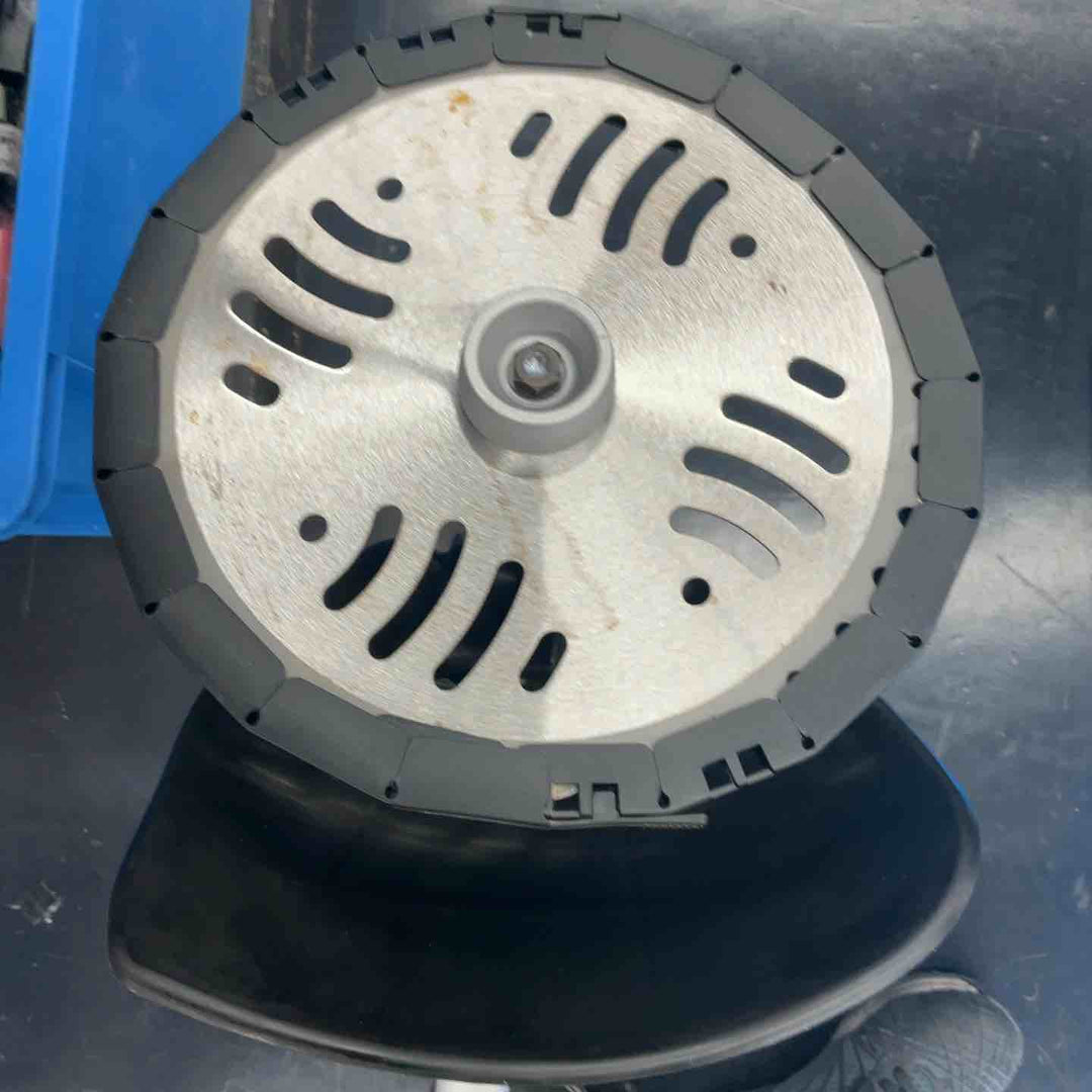 【未使用品/店頭受取り限定】 ECHO共立　草刈り機　DST221 【藤沢店】