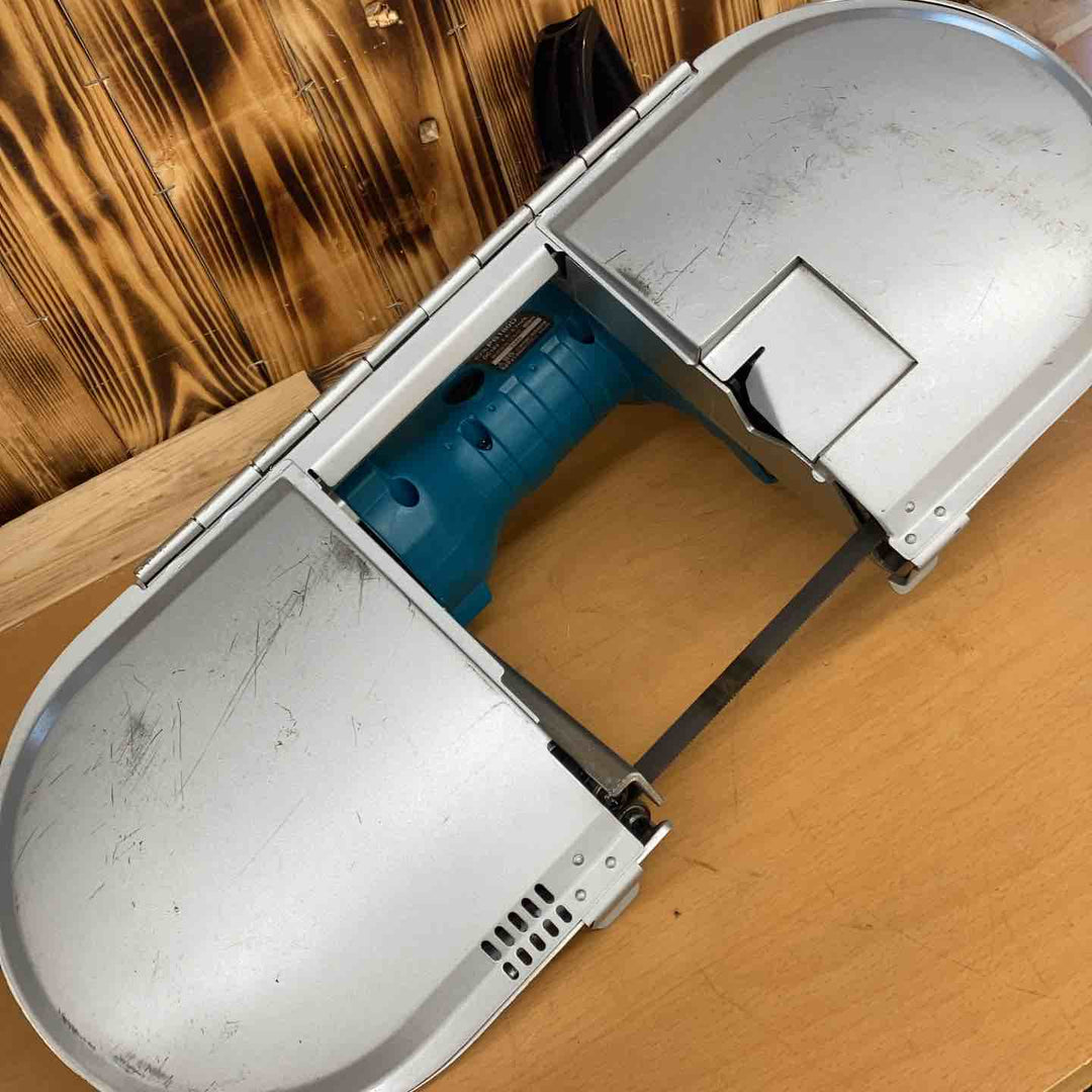 ★マキタ(makita) コードレスバンドソー PB180DZ【越谷店】