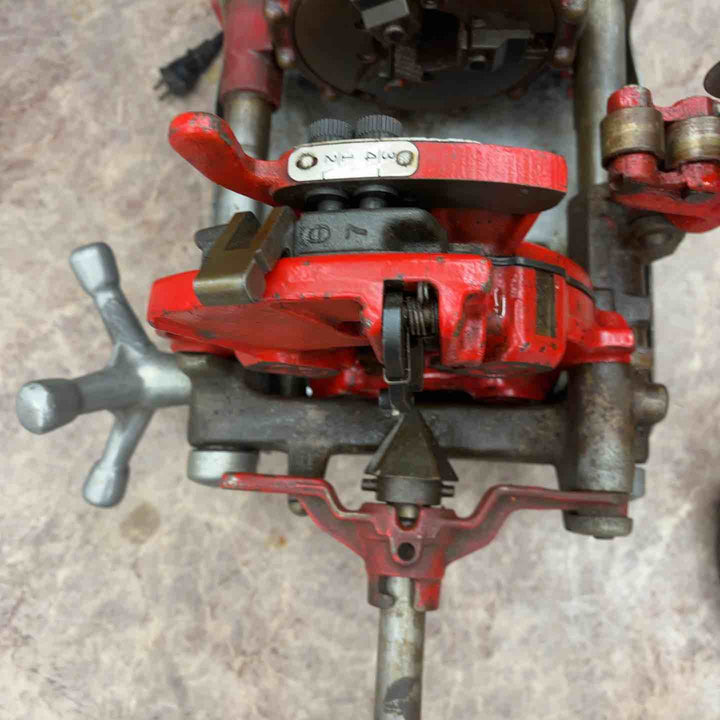 【店頭受取り限定】◇レッキス(REX) ねじ切り機 N40A3 N40AⅢダイヘッド2個付き(付属プラス1個)【所沢店】