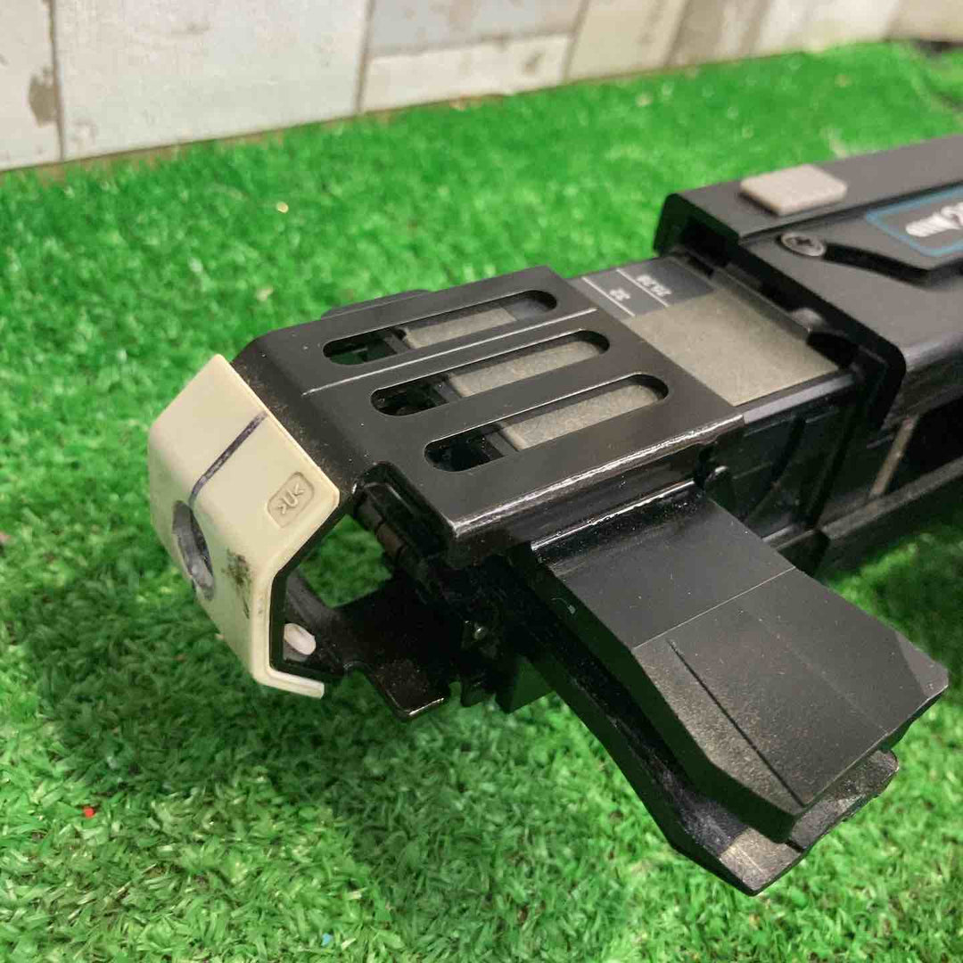 マキタ(makita) コードレスオートパックスクリュードライバー FR451DZ【町田店】