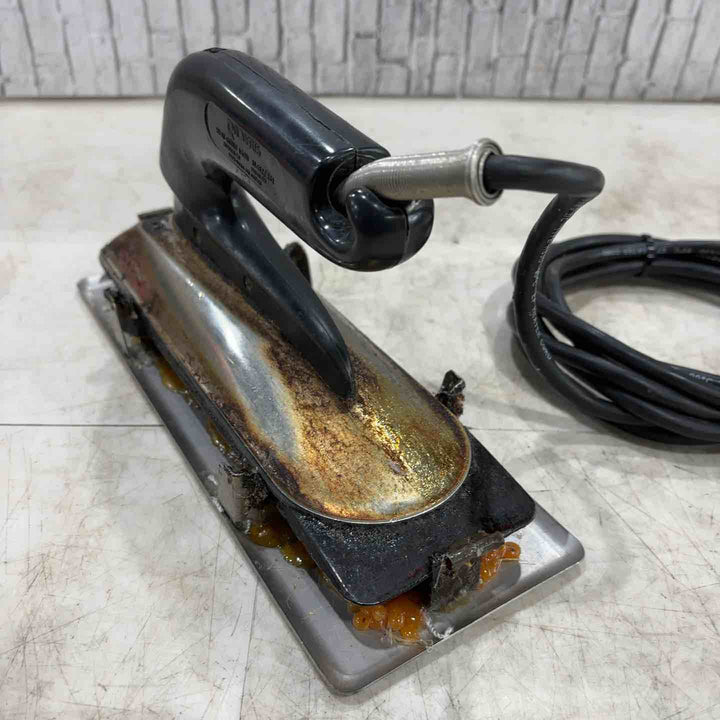 ▼ROBERTS(ロバーツ) 床材用ハンドツール 4点まとめ ニーキッカー、ボンドアイロン、カッター カーペット【川口店】