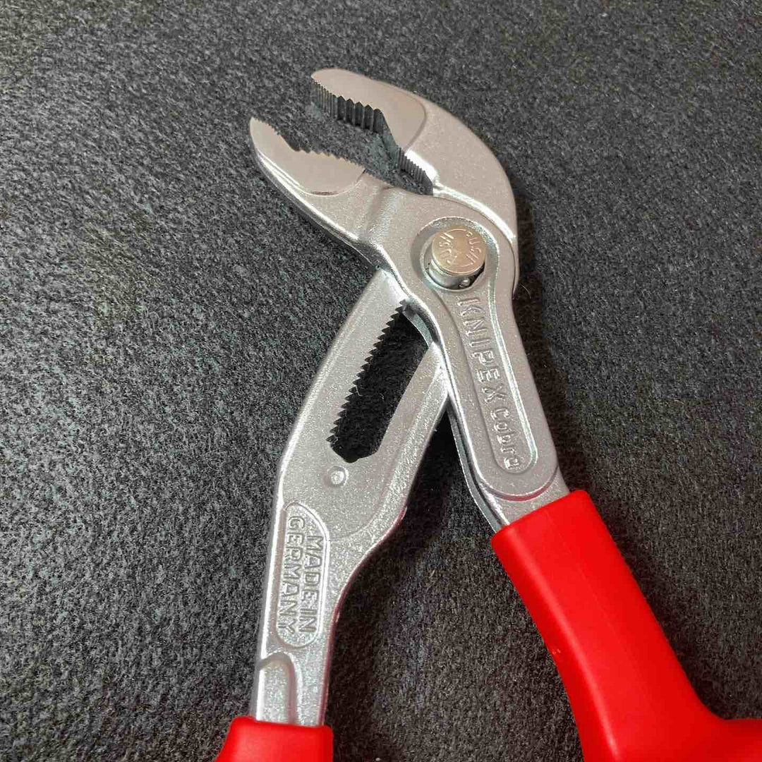 【中古美品】クニペックス(KNIPEX) ウォーターポンププライヤー Cobra 87 26 250【東大和店】