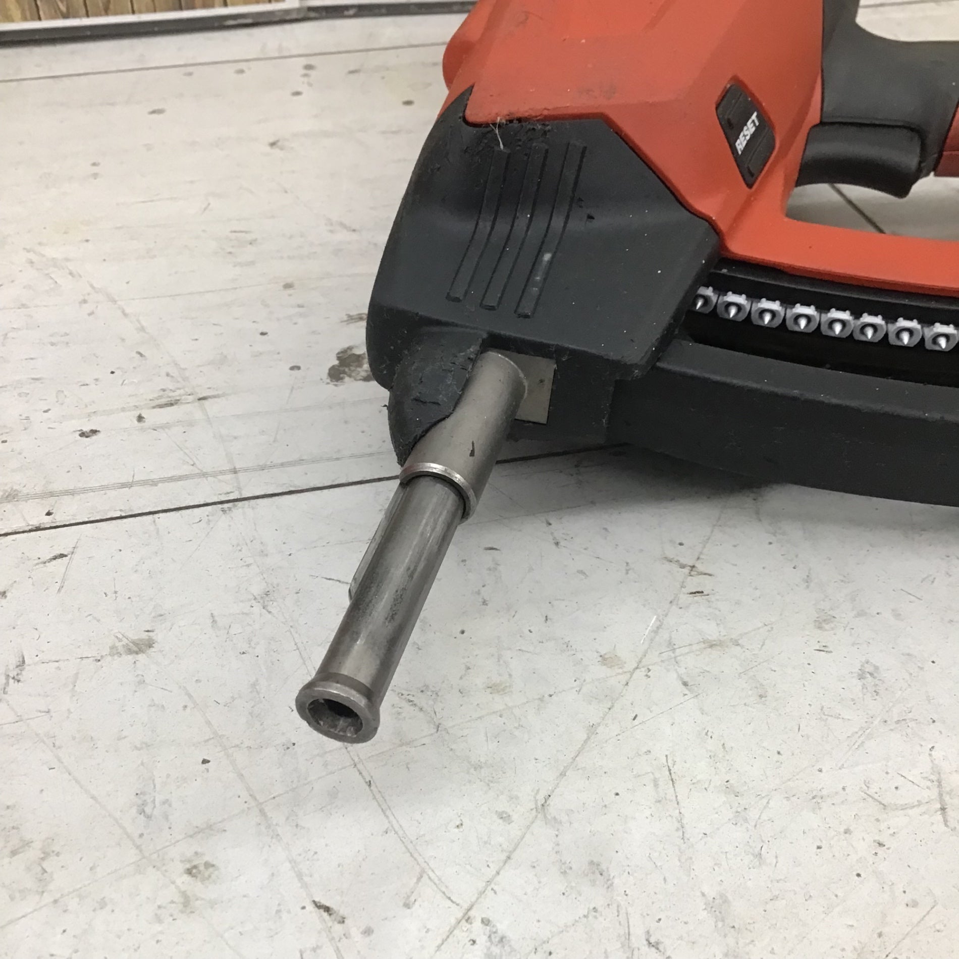 中古品】 ヒルティ/HILTI ガス式鋲打機 GX120 【鴻巣店】 – アクト