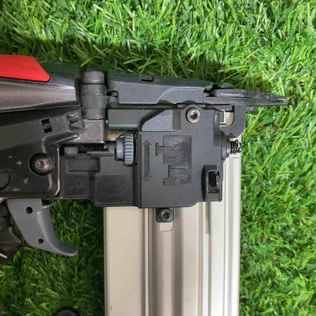 【中古品】★マックス(MAX) 高圧フィニッシュネイラ HA-55SF2(D)　ケース付属【戸田店】