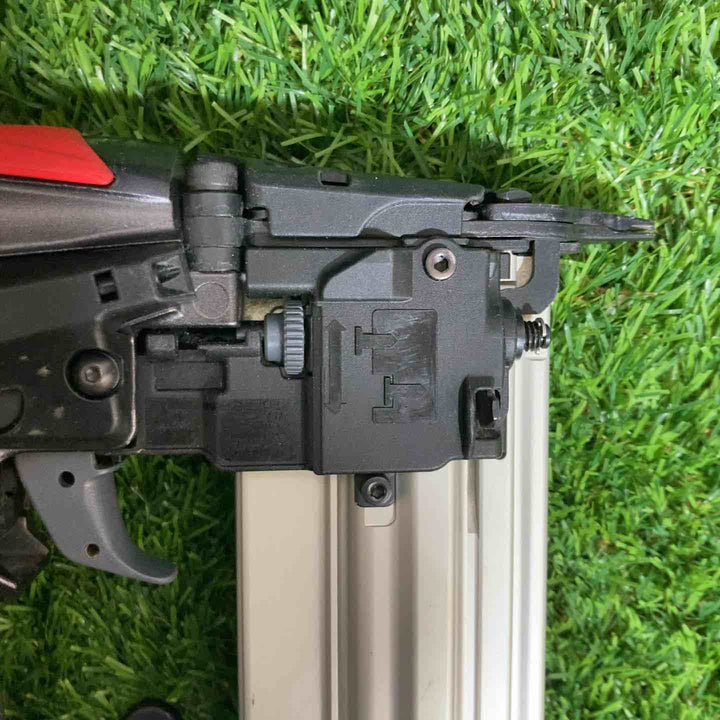 【中古品】★マックス(MAX) 高圧フィニッシュネイラ HA-55SF2(D)　ケース付属【戸田店】