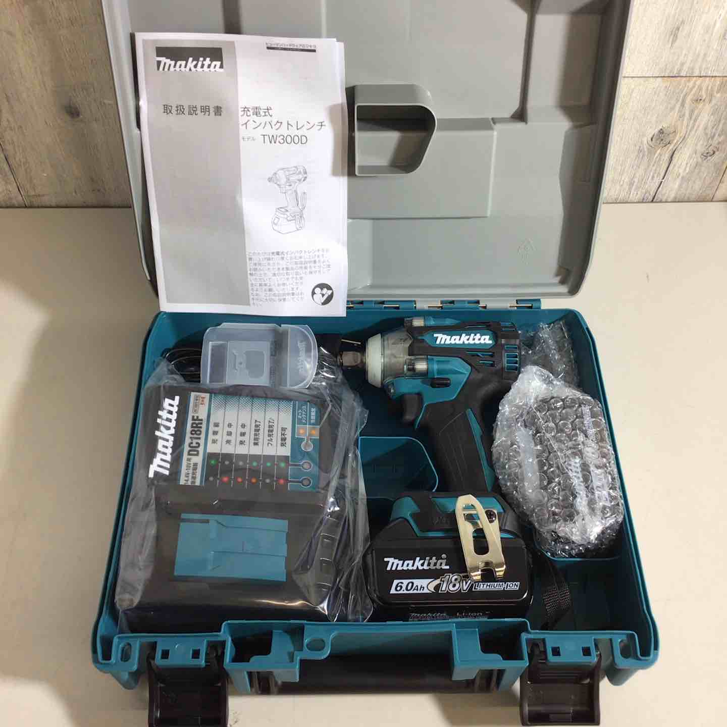 ☆マキタ(makita) コードレスインパクトレンチ TW300DRGX【戸田店