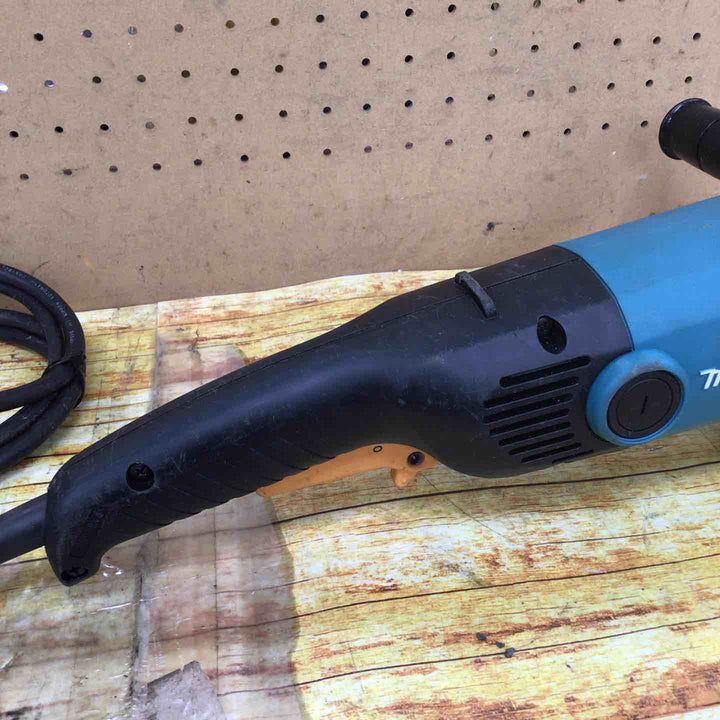 マキタ(makita) 180mm電子ディスクグラインダ GA7011C【川崎店】